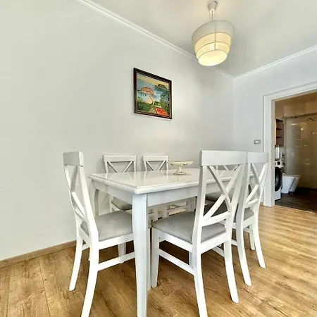 Apartment Lenny One Bedroom Sveti Stefan Budva